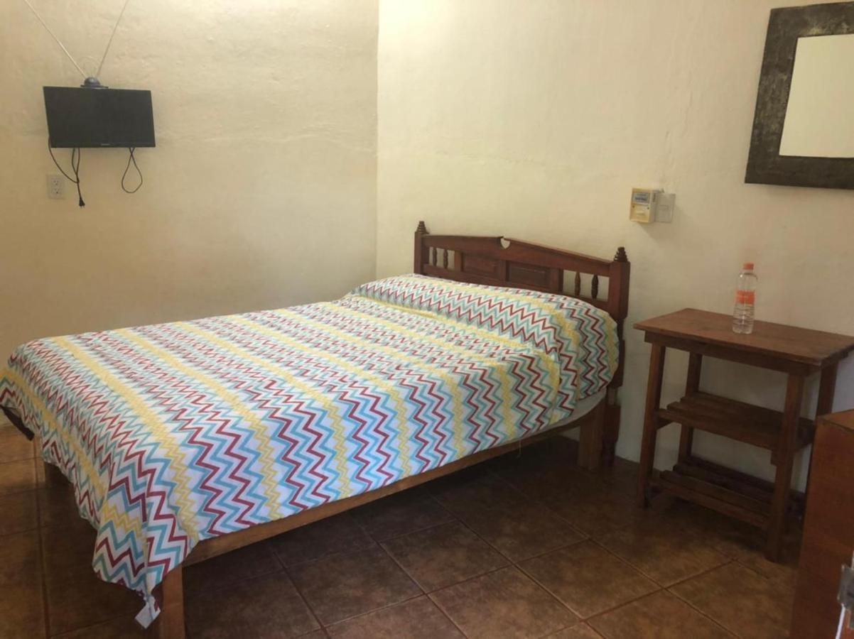 Hotel Posada Playa Manzanillo بويرتو إسكونديدو المظهر الخارجي الصورة