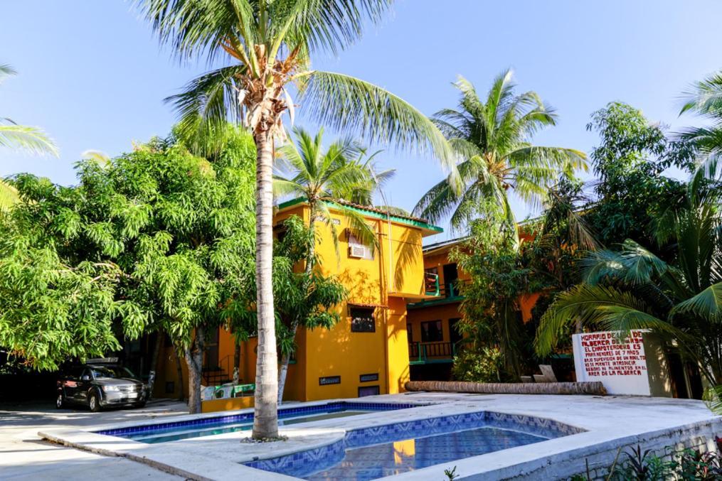 Hotel Posada Playa Manzanillo بويرتو إسكونديدو المظهر الخارجي الصورة